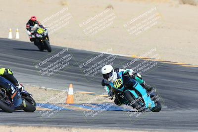 media/Jan-12-2025-CVMA (Sun) [[be1d2b16e3]]/Race 3-Amateur Supersport Middleweight/